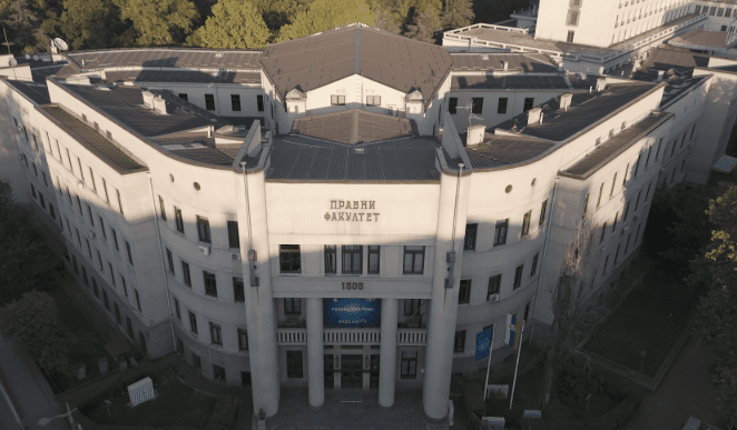 Student pretukao profesorku i radnika obezbjeđenja na Pravnom fakultetu!