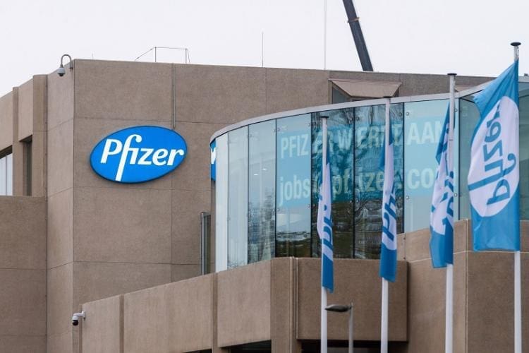 Pfizer tuži Poljsku zbog neplaćanja vakcina, račun bi mogao iznositi 1,2 milijarde eura