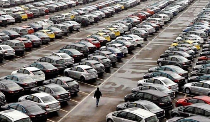 Nedostatak porudžbina: Njemačka AUTOMOBILSKA INDUSTIJA sve više klizi u krizu