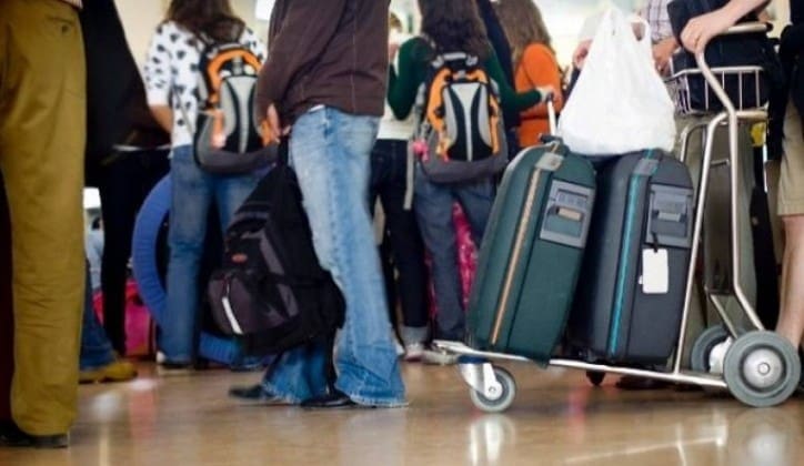 Njemački aerodromi gomilaju kofere, nema ko da ih isporuči putnicima